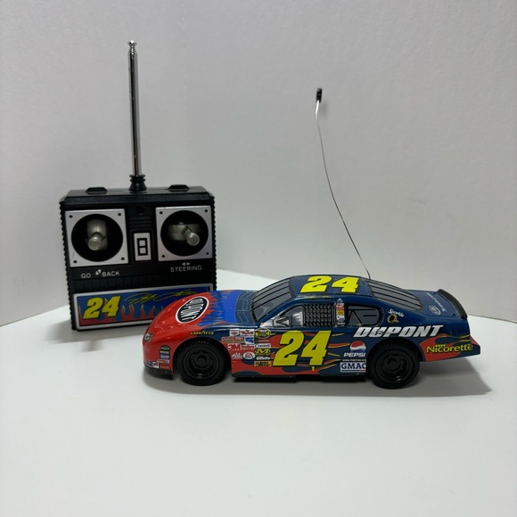 Nascar Other - Jeff Gordon‎ remote control car tested